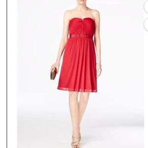 ADRIANNA PAPELL Dress Maroon Red Strapless Beaded Pleated Lined Evening SZ 2